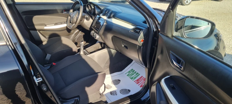 Suzuki Swift 1.2i-HYBRID-4X4-, снимка 8 - Автомобили и джипове - 52821322