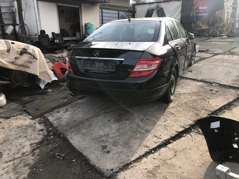 Mercedes-Benz C 200 2.2 cdi на части , снимка 1 - Автомобили и джипове - 36187268