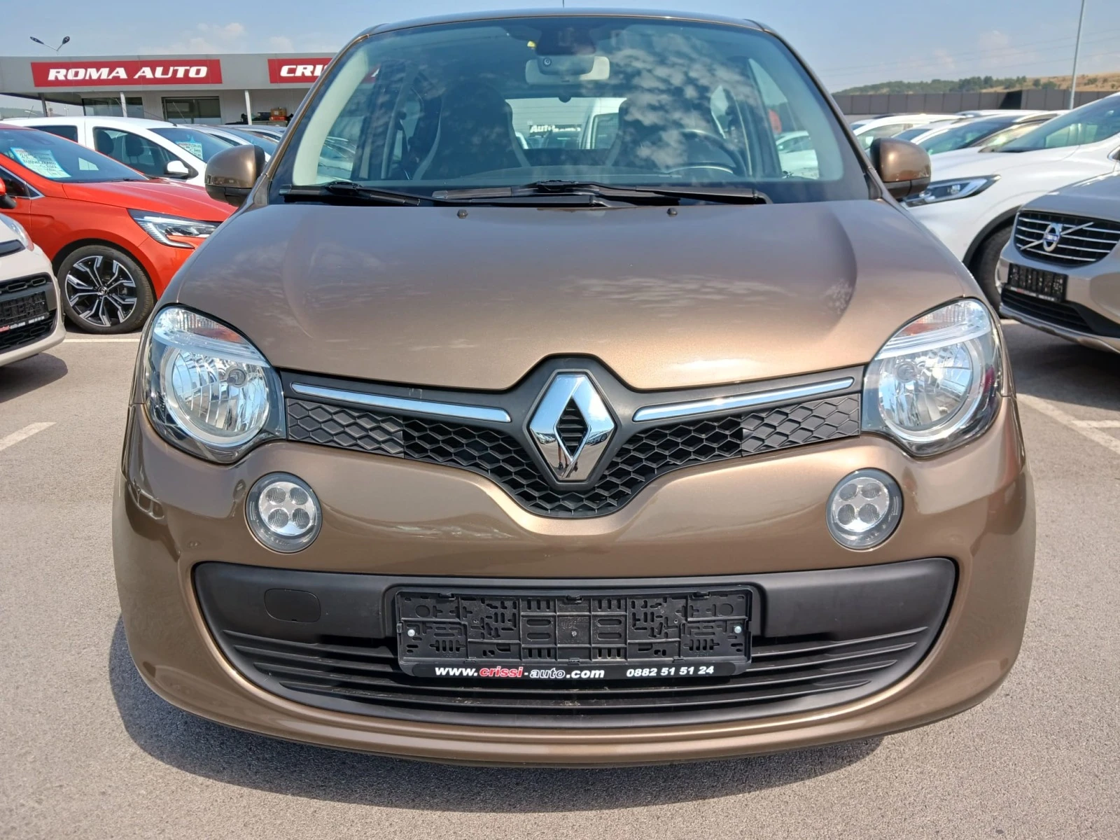 Renault Twingo 1.0 - изображение 2