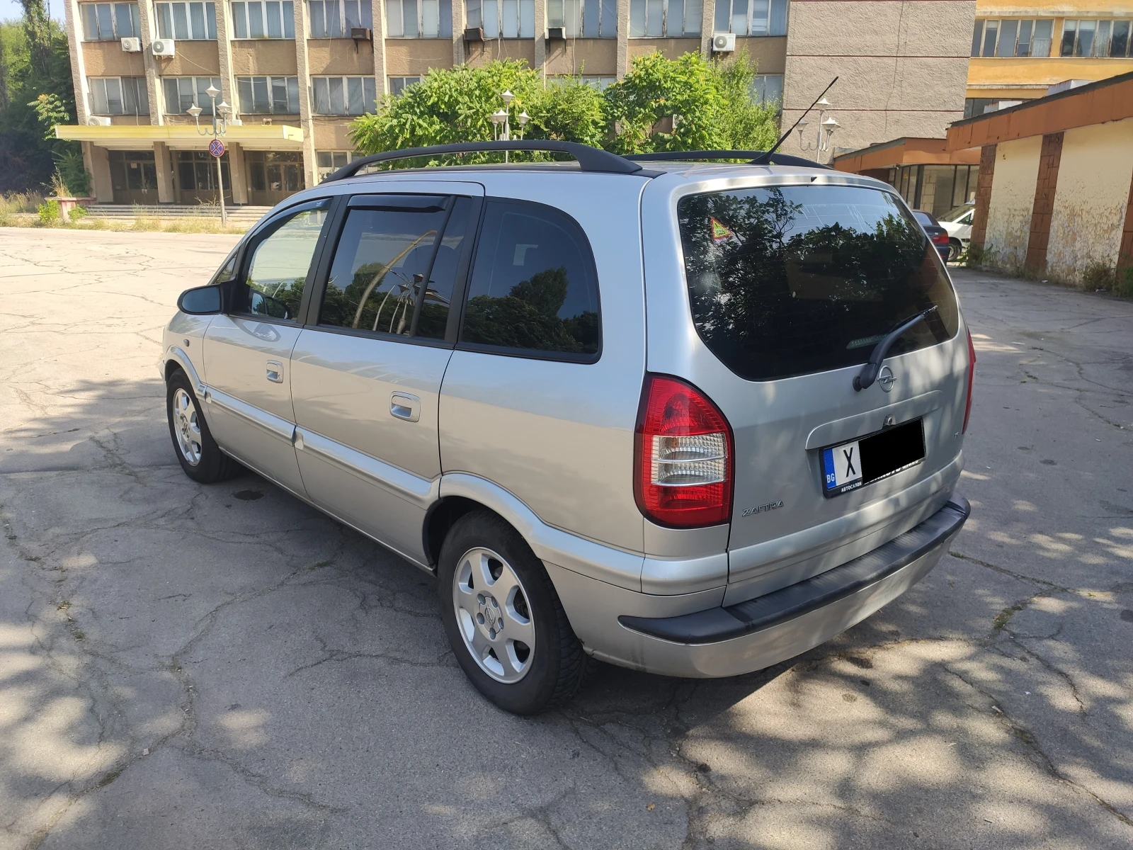 Opel Zafira  - изображение 2