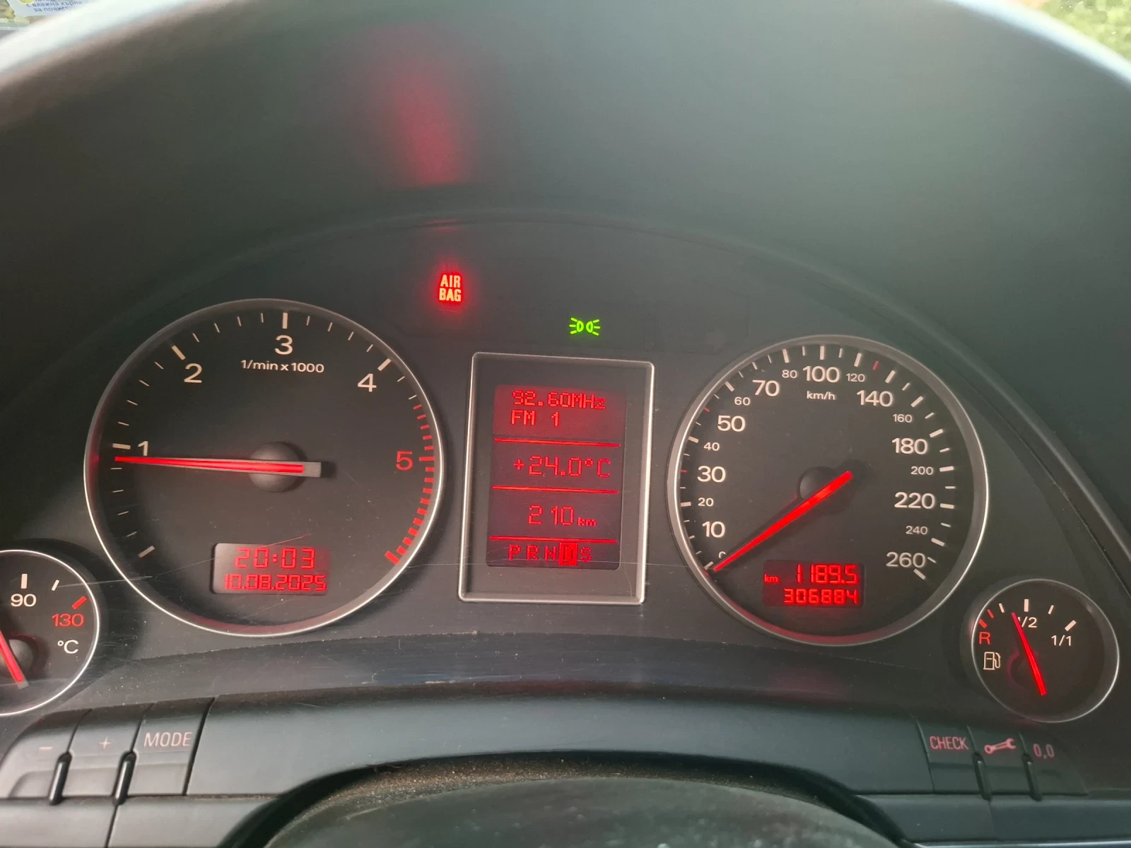 Audi A4  - изображение 8