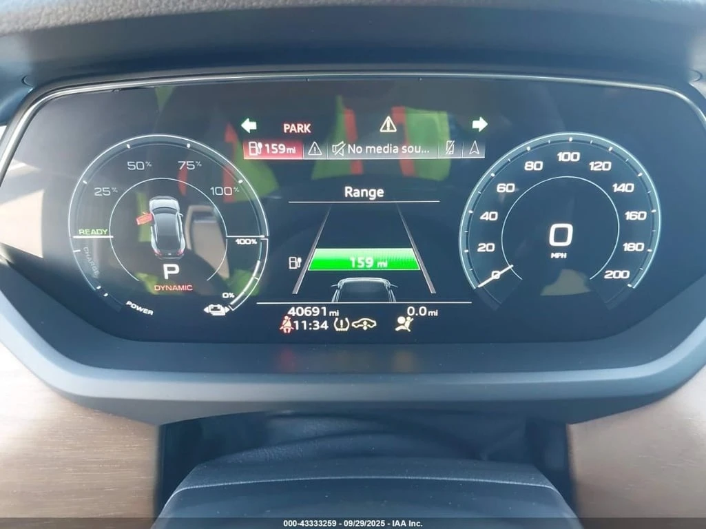 Audi E-Tron GT * PREMIUM PLUS QUATTRO * CARFAX * БЕЗ ПЪРВОНАЧАЛНА - изображение 7