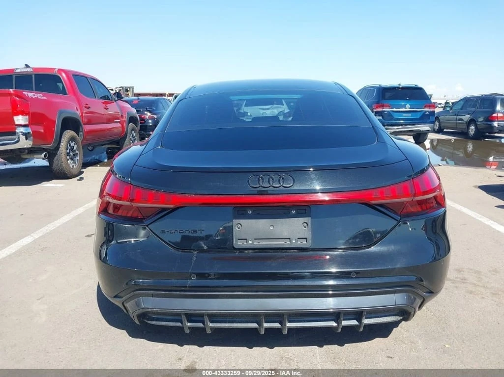 Audi E-Tron GT * PREMIUM PLUS QUATTRO * CARFAX *   | Mobile.bg   16