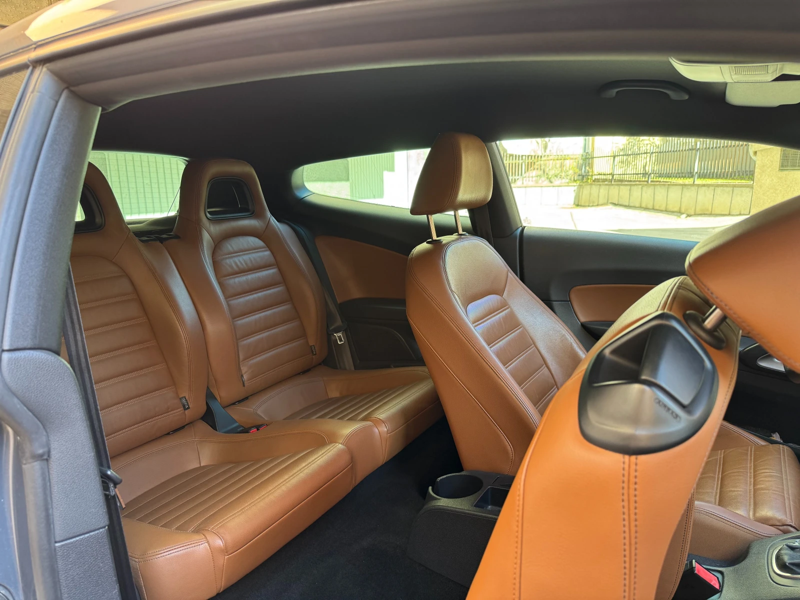 VW Scirocco 2.0 TDI, R-line , Euro 5 | Mobile.bg   10