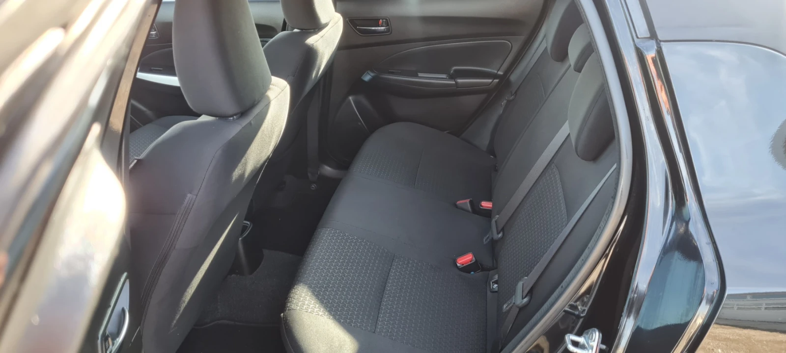 Suzuki Swift 1.2i-HYBRID-4X4- | Mobile.bg � ����������� 13