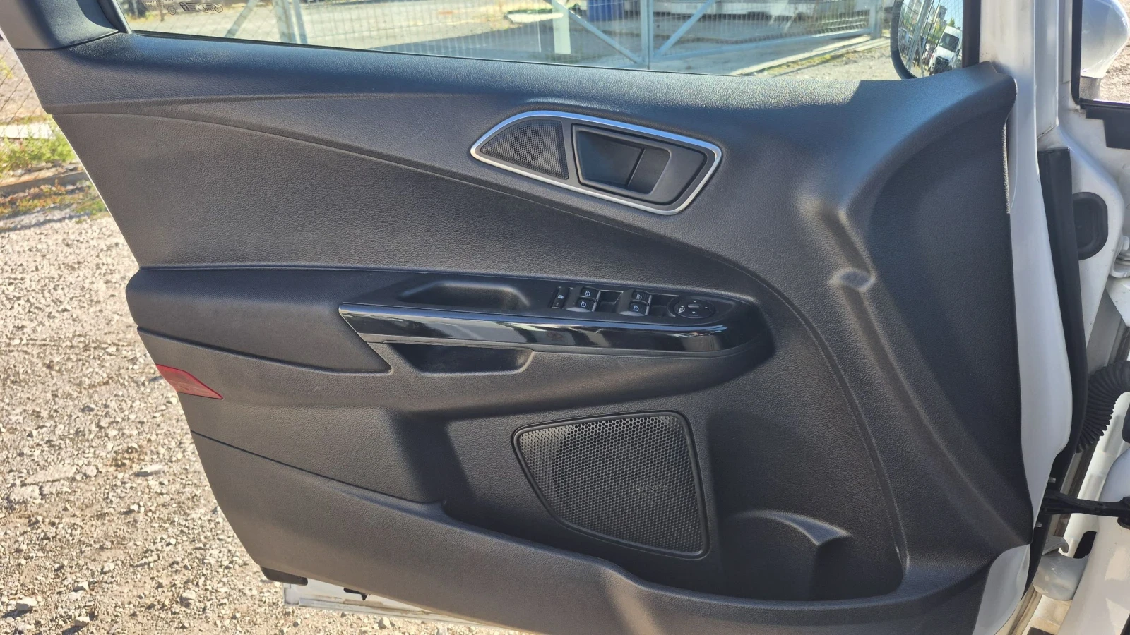 Ford B-Max 1.6i * ������� * �������� * ���������* ������ | Mobile.bg � ����������� 9
