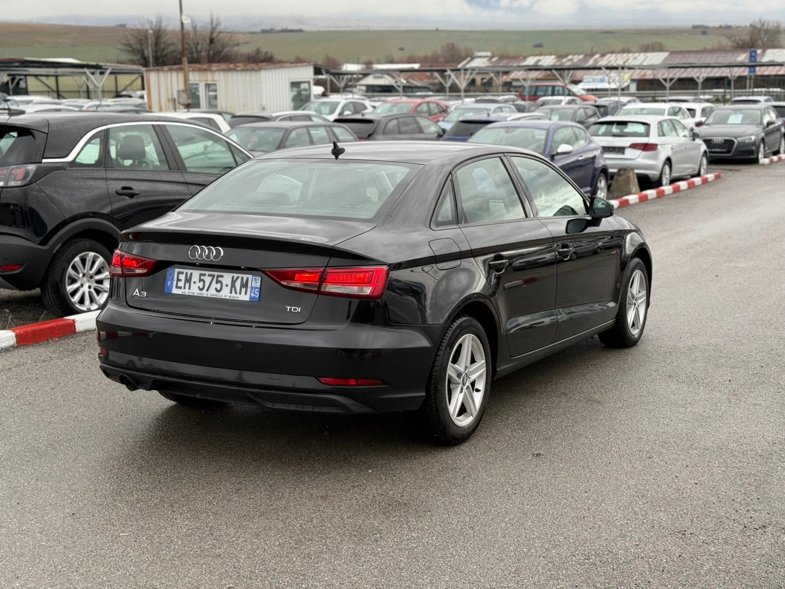 Audi A3 1.6 TDI/FACELIFT - изображение 2