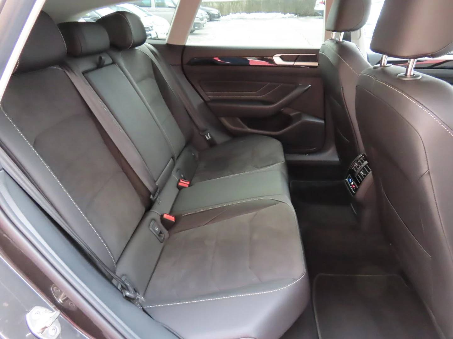 VW Arteon Elegance 2.0 TDI SCR DSG | Mobile.bg � ����������� 9