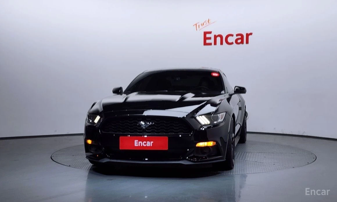 Ford Mustang, снимка 3 - Автомобили и джипове - 54064285