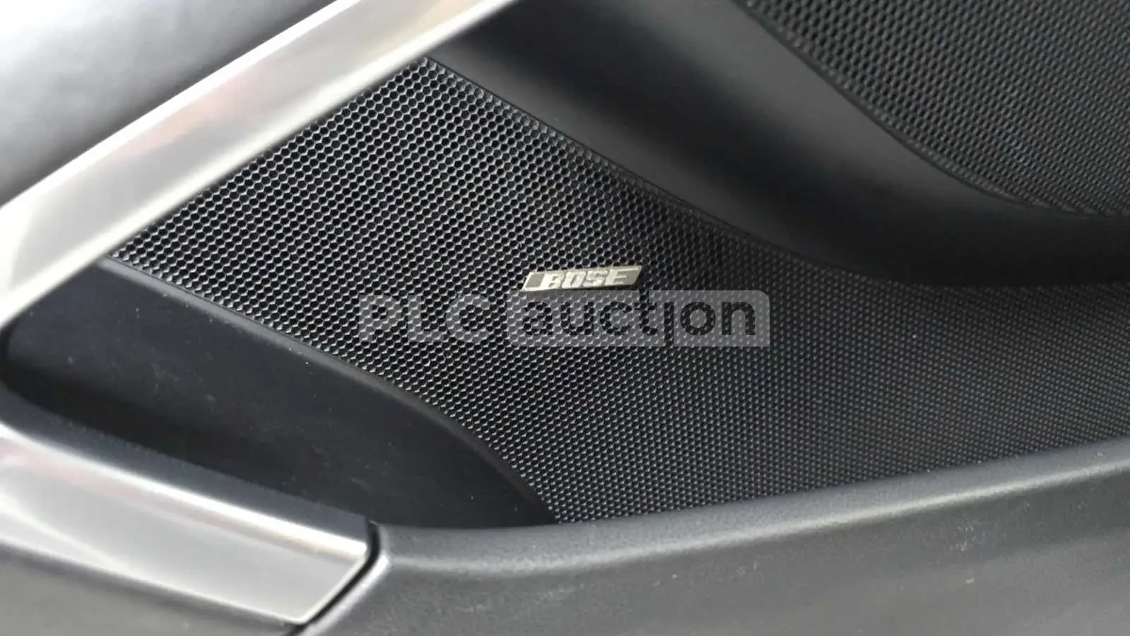 Porsche Cayman 2.0 ТУРБО/ПОДГРЕВ/КАМЕРА/ОТ 560 ЕВРО НА МЕСЕЦ, снимка 13 - Автомобили и джипове - 54090105