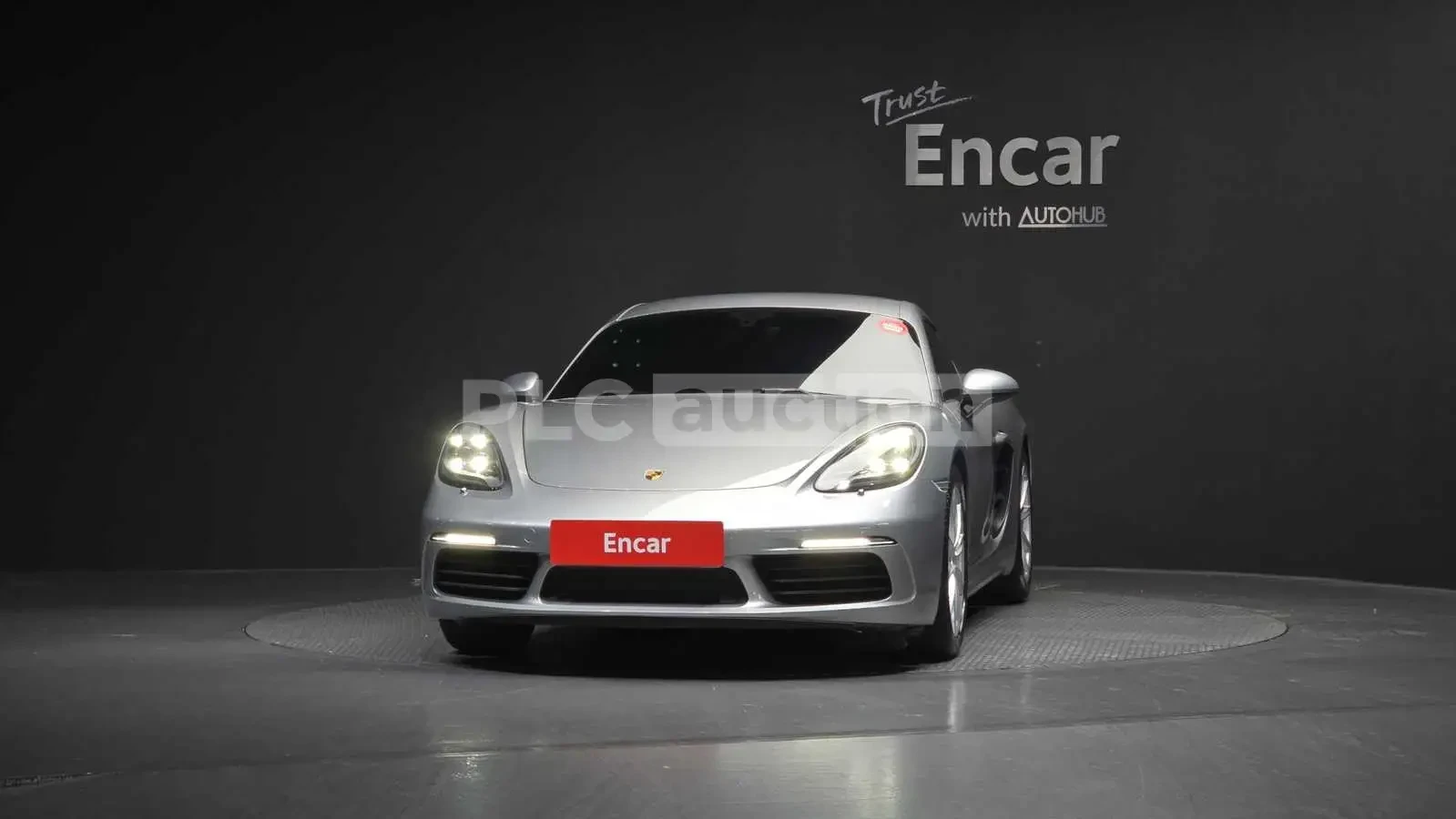 Porsche Cayman 2.0 ТУРБО/ПОДГРЕВ/КАМЕРА/ОТ 560 ЕВРО НА МЕСЕЦ, снимка 3 - Автомобили и джипове - 54090105