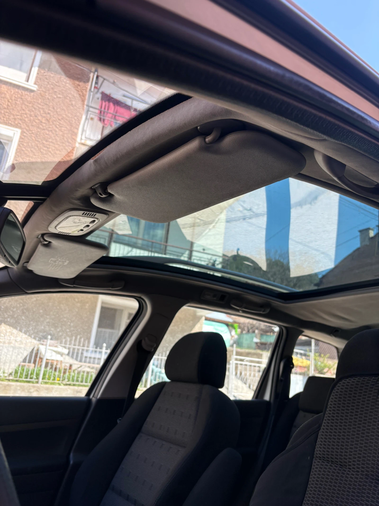 Peugeot 307 2.0 HDI SW, снимка 12 - Автомобили и джипове - 54171947