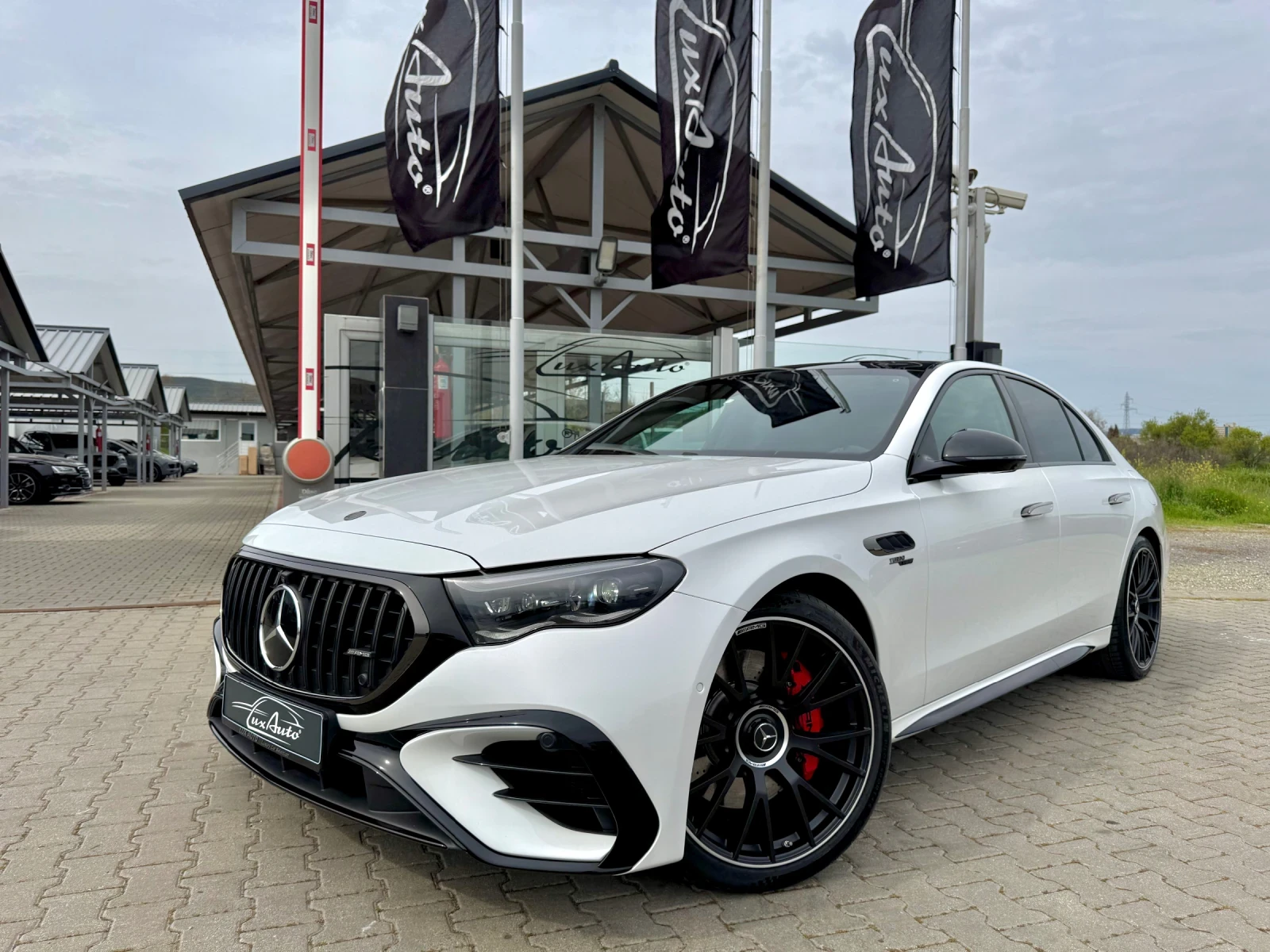 Mercedes-Benz E 53 AMG DESIGNO#DIGITAL#HYPER#PANORAMA#CARBON#360* CAM | Mobile.bg � ����������� 2
