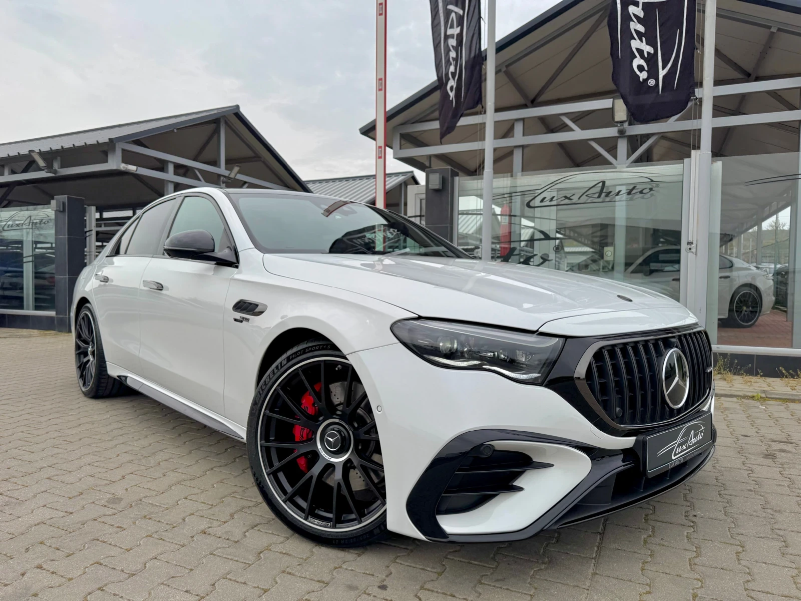 Mercedes-Benz E 53 AMG DESIGNO#DIGITAL#HYPER#PANORAMA#CARBON#360* CAM | Mobile.bg � ����������� 1