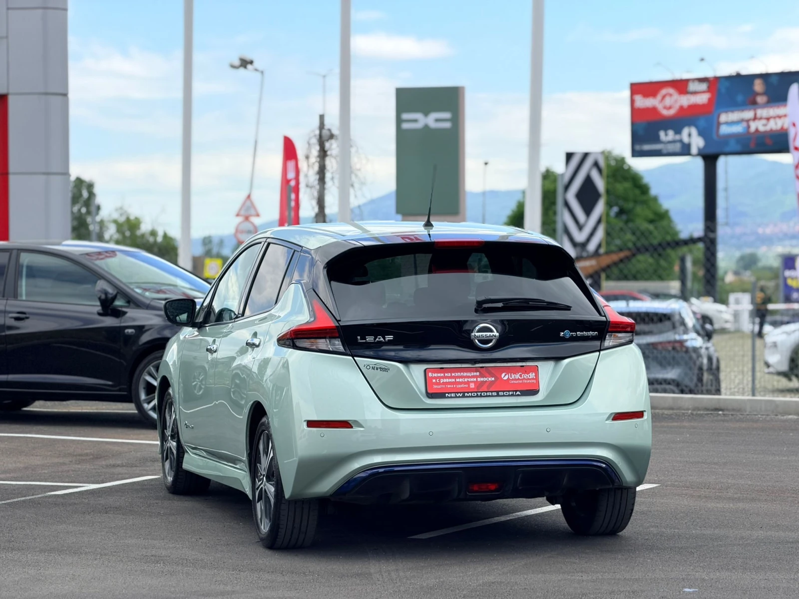 Nissan Leaf  Лизинг през Уникредит по230 евро, снимка 6 - Автомобили и джипове - 54293380