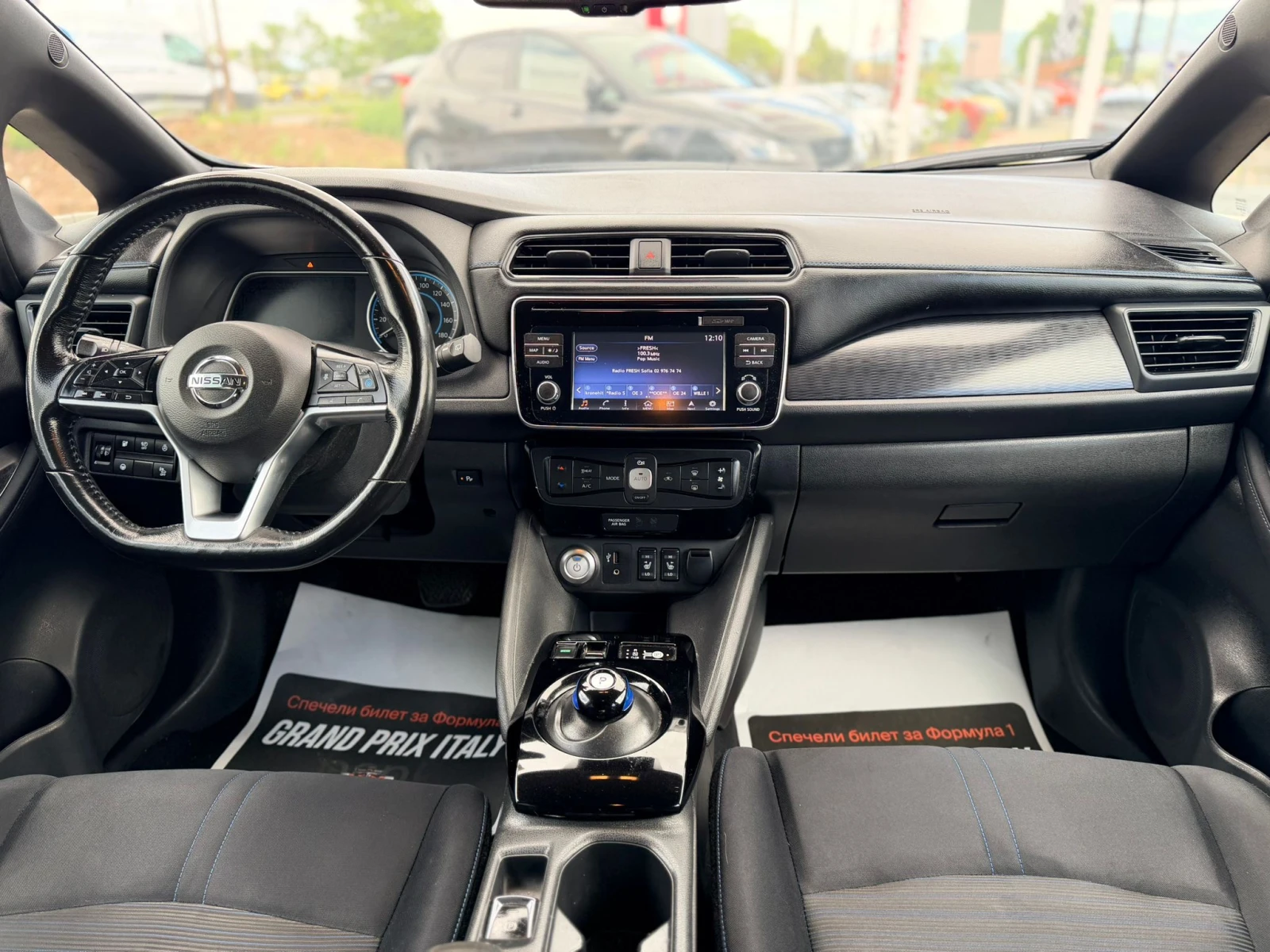 Nissan Leaf  Лизинг през Уникредит по230 евро, снимка 10 - Автомобили и джипове - 54293380