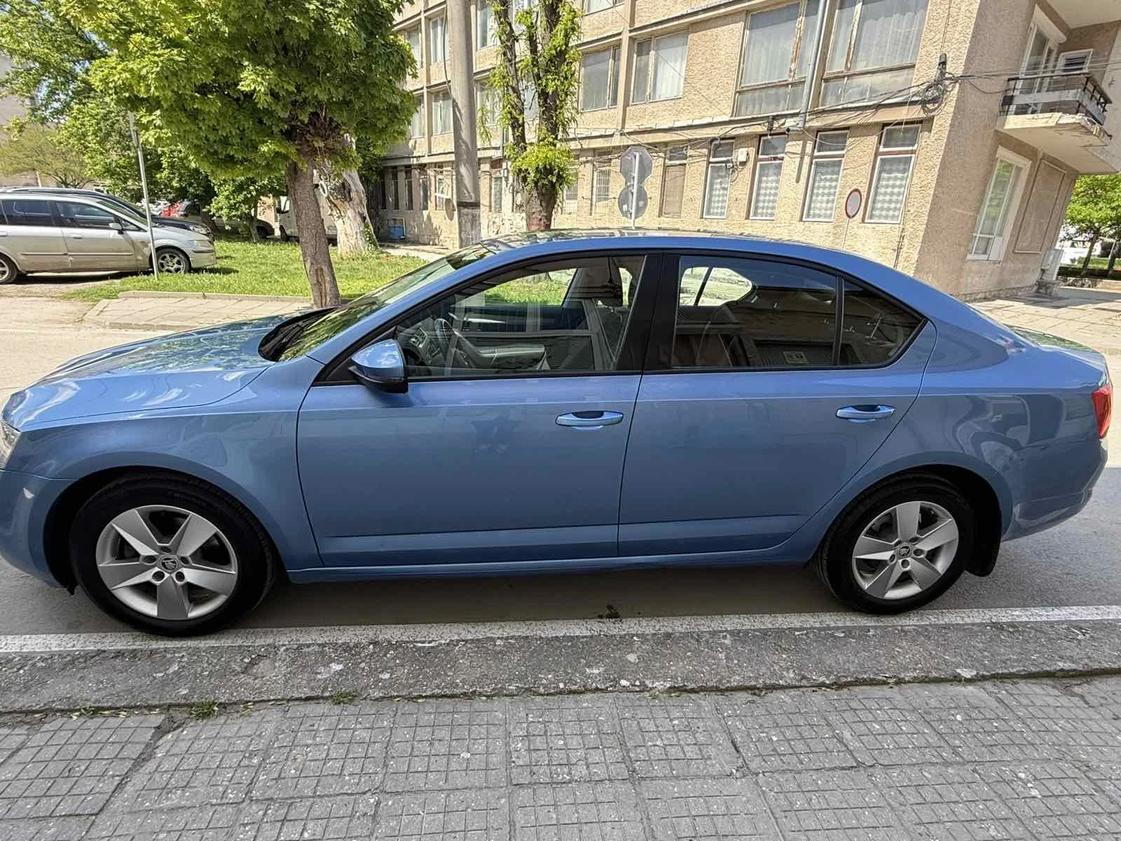 Skoda Octavia, снимка 8 - Автомобили и джипове - 54596870