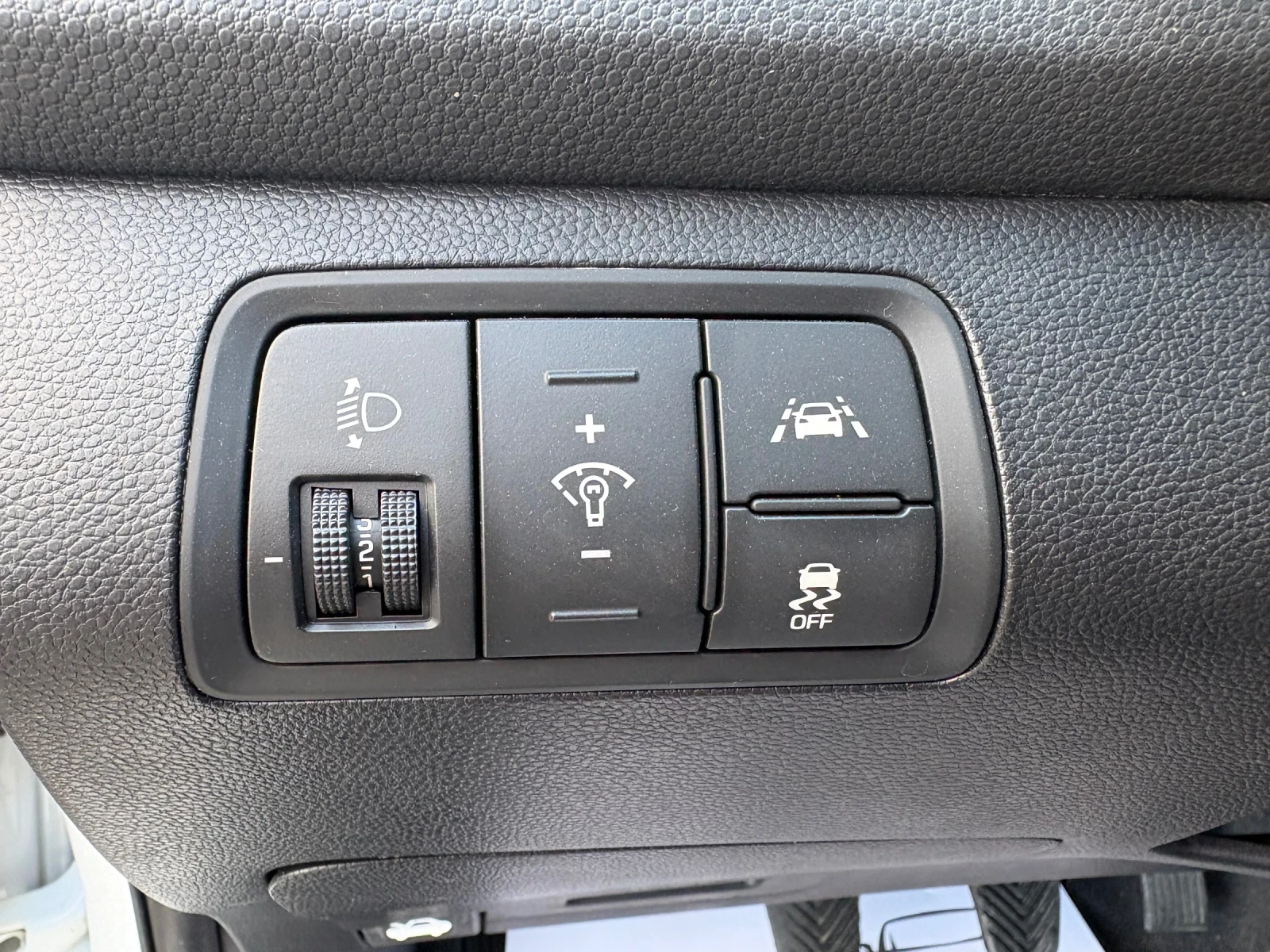 Hyundai I20 1.2i* ЛИЗИНГ БЕЗ ДОКАЗАН ДОХОД* БАРТЕР* , снимка 10 - Автомобили и джипове - 54676941