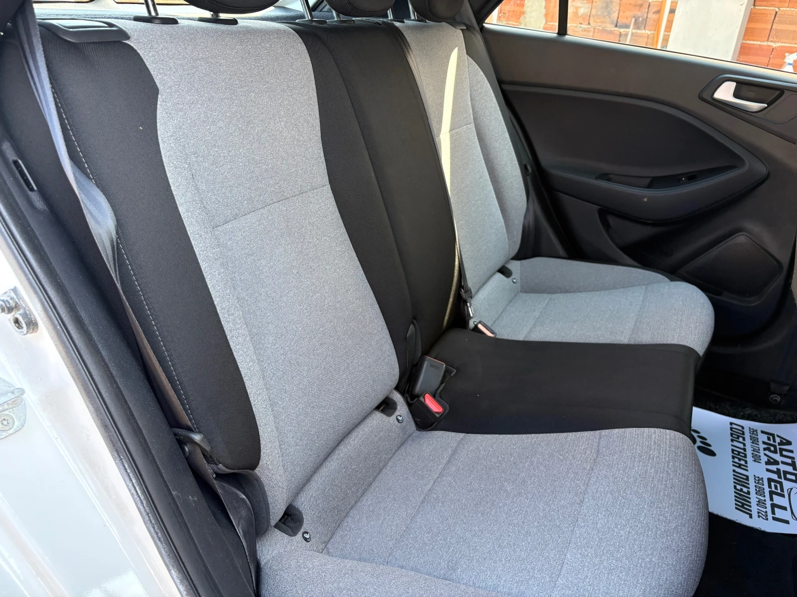 Hyundai I20 1.2i* ЛИЗИНГ БЕЗ ДОКАЗАН ДОХОД* БАРТЕР* , снимка 14 - Автомобили и джипове - 54676941