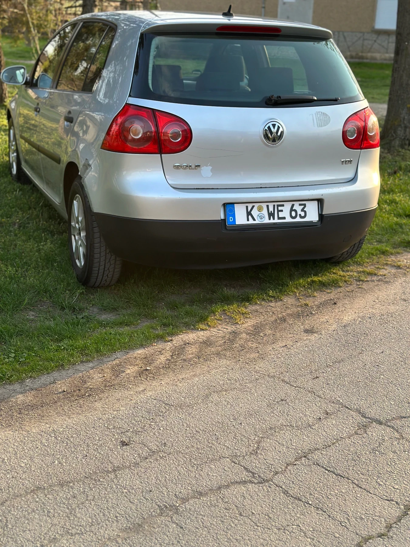 VW Golf Голф 5 1.9 тди 105 коня, снимка 3 - Автомобили и джипове - 54700069
