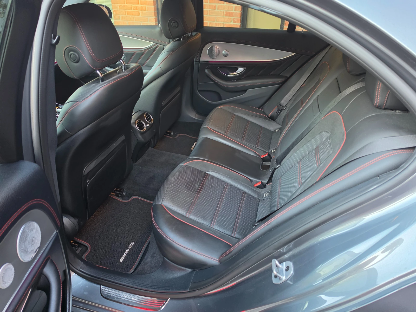 Mercedes-Benz E 53 AMG, снимка 9 - Автомобили и джипове - 54763253