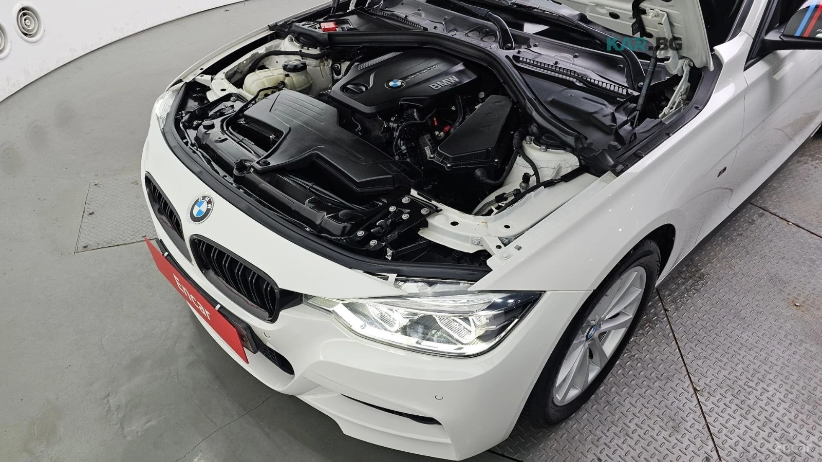 BMW 320 ED EDITION* КОЖА* НАВИ* ПАНО* ОБДУХВ, снимка 6 - Автомобили и джипове - 55037815