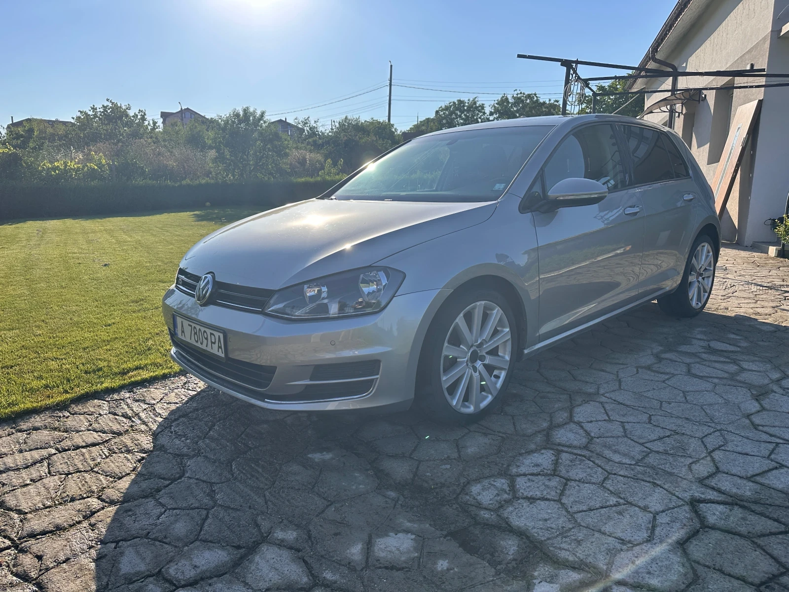 VW Golf 1.6 TDI 110 к.с. | Обслужен | Каско | Реални км, снимка 6 - Автомобили и джипове - 55252994