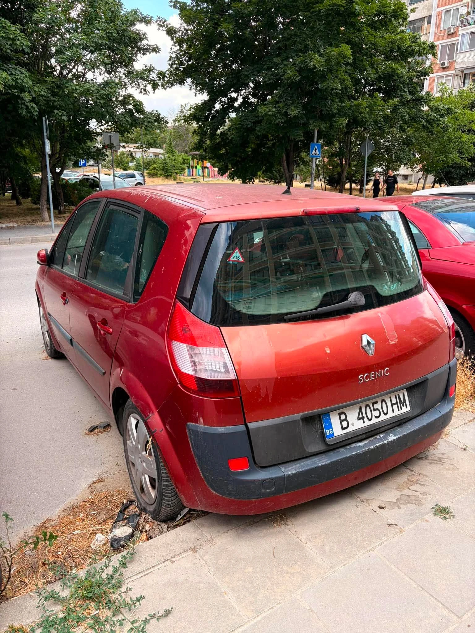 Renault Scenic, снимка 3 - Автомобили и джипове - 55395646