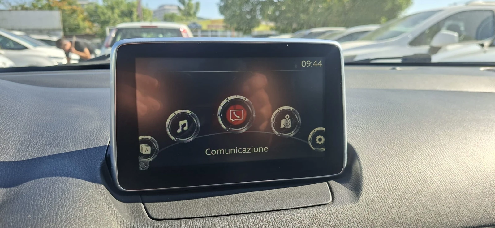 Mazda 2, снимка 14 - Автомобили и джипове - 55499072