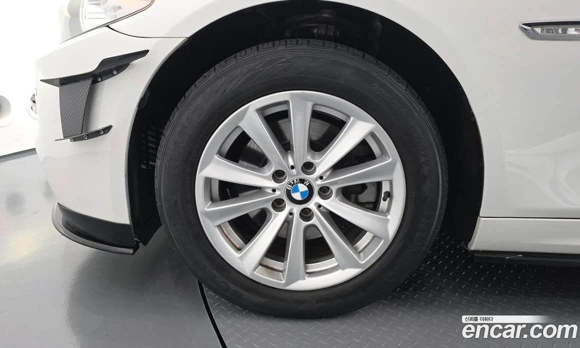 BMW 520 520d, снимка 5 - Автомобили и джипове - 56107515