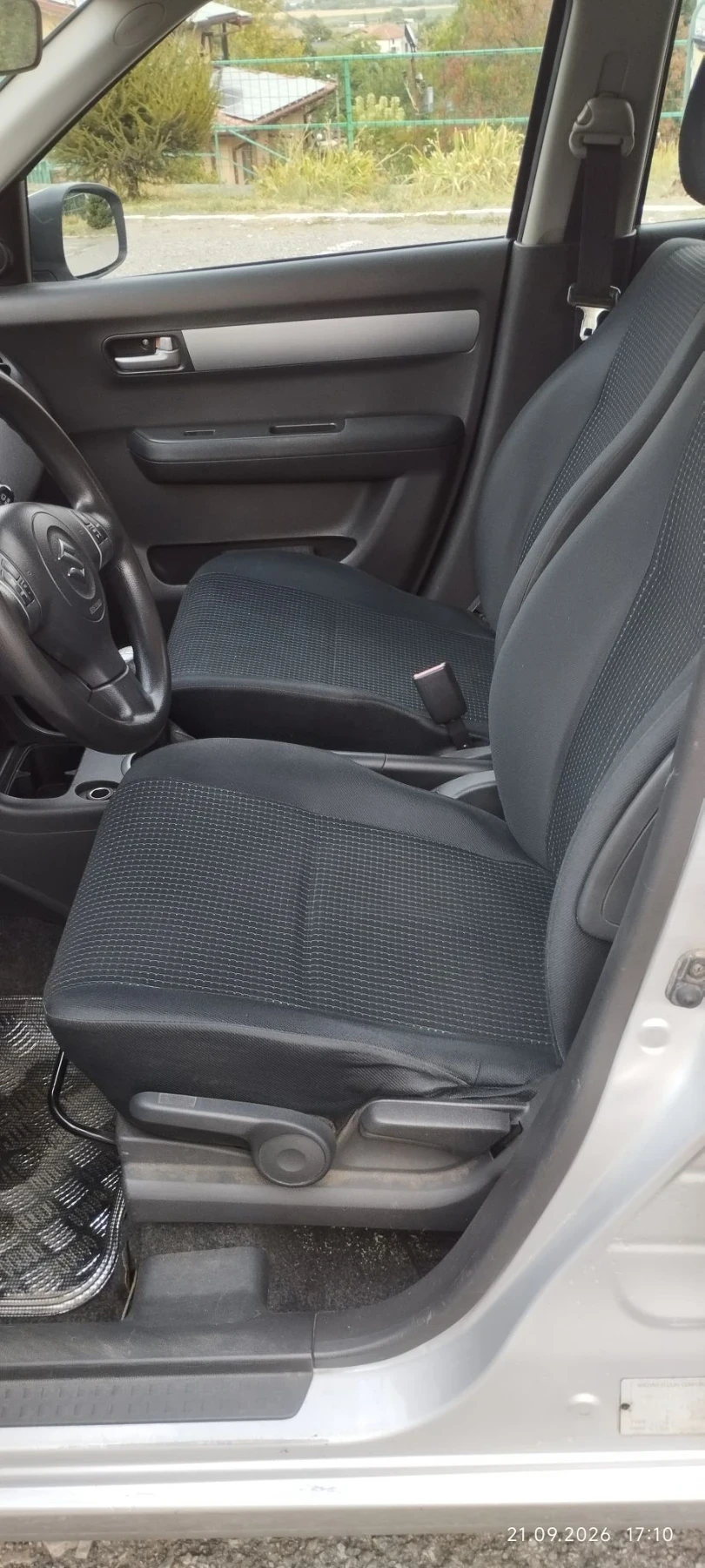 Suzuki Swift Бензин газ, снимка 9 - Автомобили и джипове - 56165845