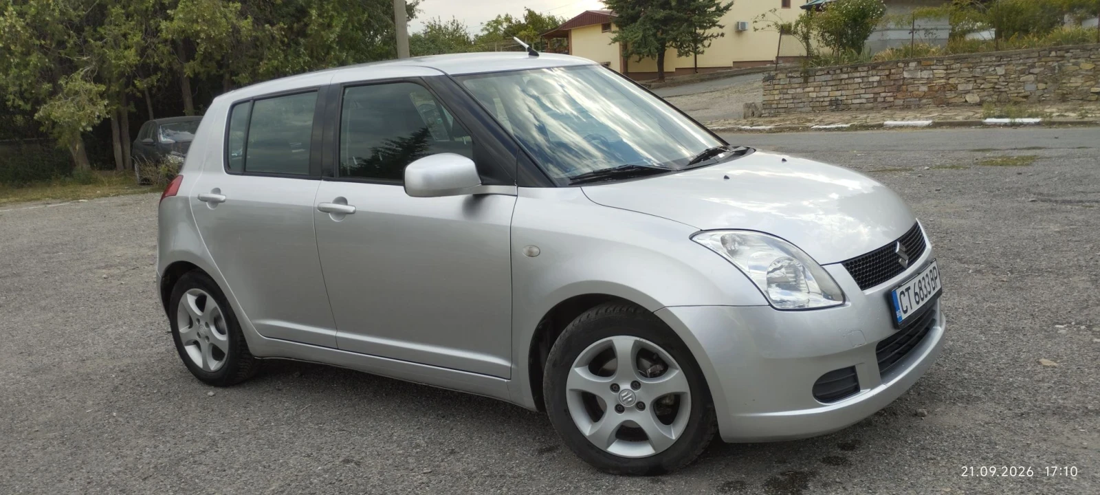 Suzuki Swift Бензин газ, снимка 8 - Автомобили и джипове - 56165845
