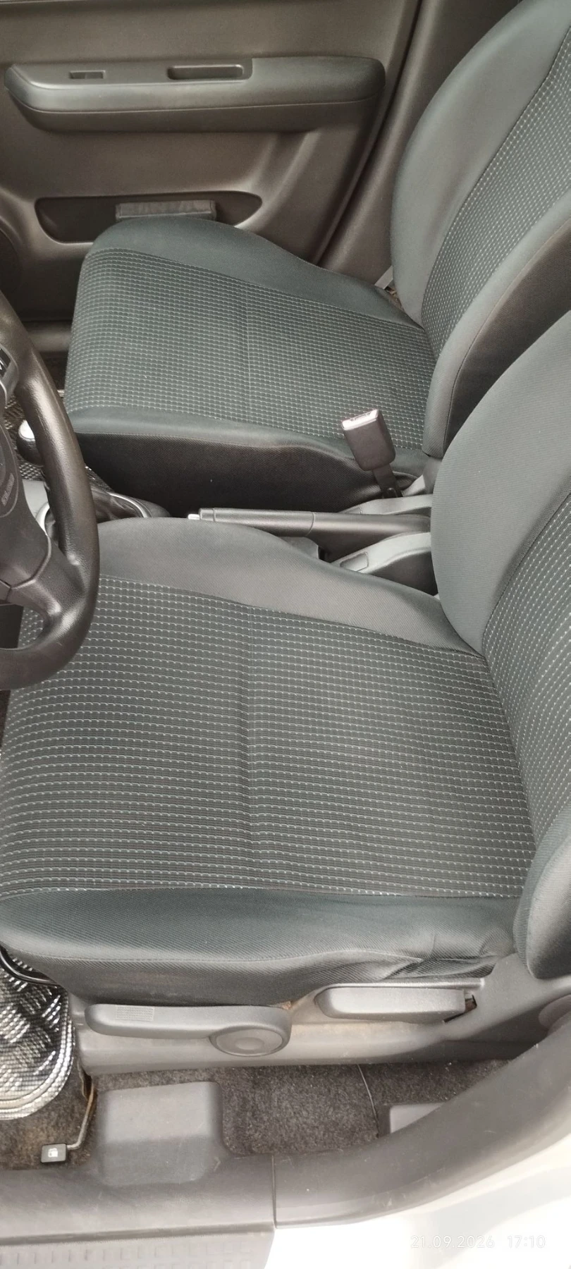 Suzuki Swift Бензин газ, снимка 10 - Автомобили и джипове - 56165845
