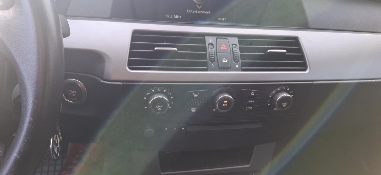 BMW 530 Комби, снимка 14 - Автомобили и джипове - 56171457