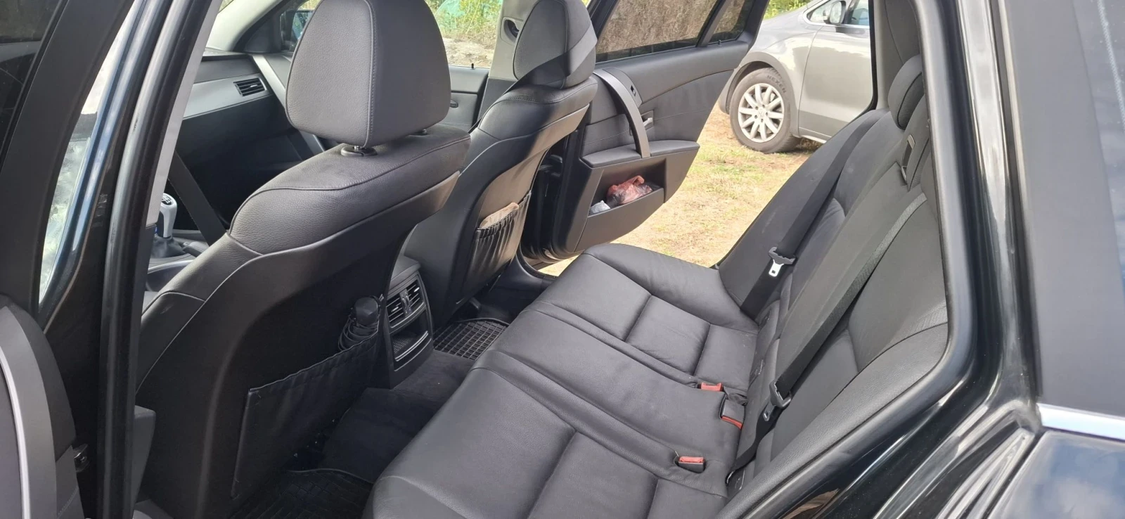 BMW 530 Комби, снимка 12 - Автомобили и джипове - 56171457
