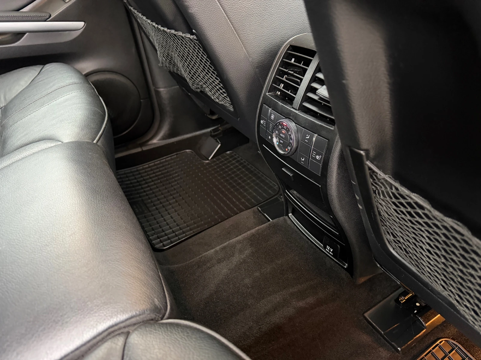 Mercedes-Benz ML 550 AMG, снимка 13 - Автомобили и джипове - 56323412