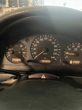 Mercedes-Benz ML 350 3.5 Газ Бензин 245кс, снимка 8