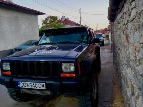     Jeep Cherokee