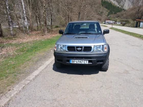Nissan Navara 2.7 TD