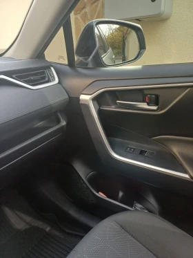 Toyota Rav4 2.5l, XLE, AWD, 49968 км | Auto.bg — изображение 13