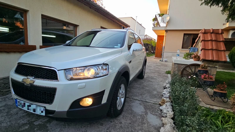 Chevrolet Captiva 4х4/от България/всички екстри/газов инжекцион , снимка 3 - Автомобили и джипове - 48369530