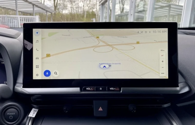 Toyota C-HR 1.8 Hybrid 140кс в Гаранция Обслужен, снимка 13 - Автомобили и джипове - 53436272