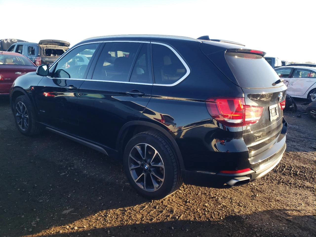 BMW X5 XDRIVE35* HID* Keyless* камера* подгрев* кожа - изображение 4