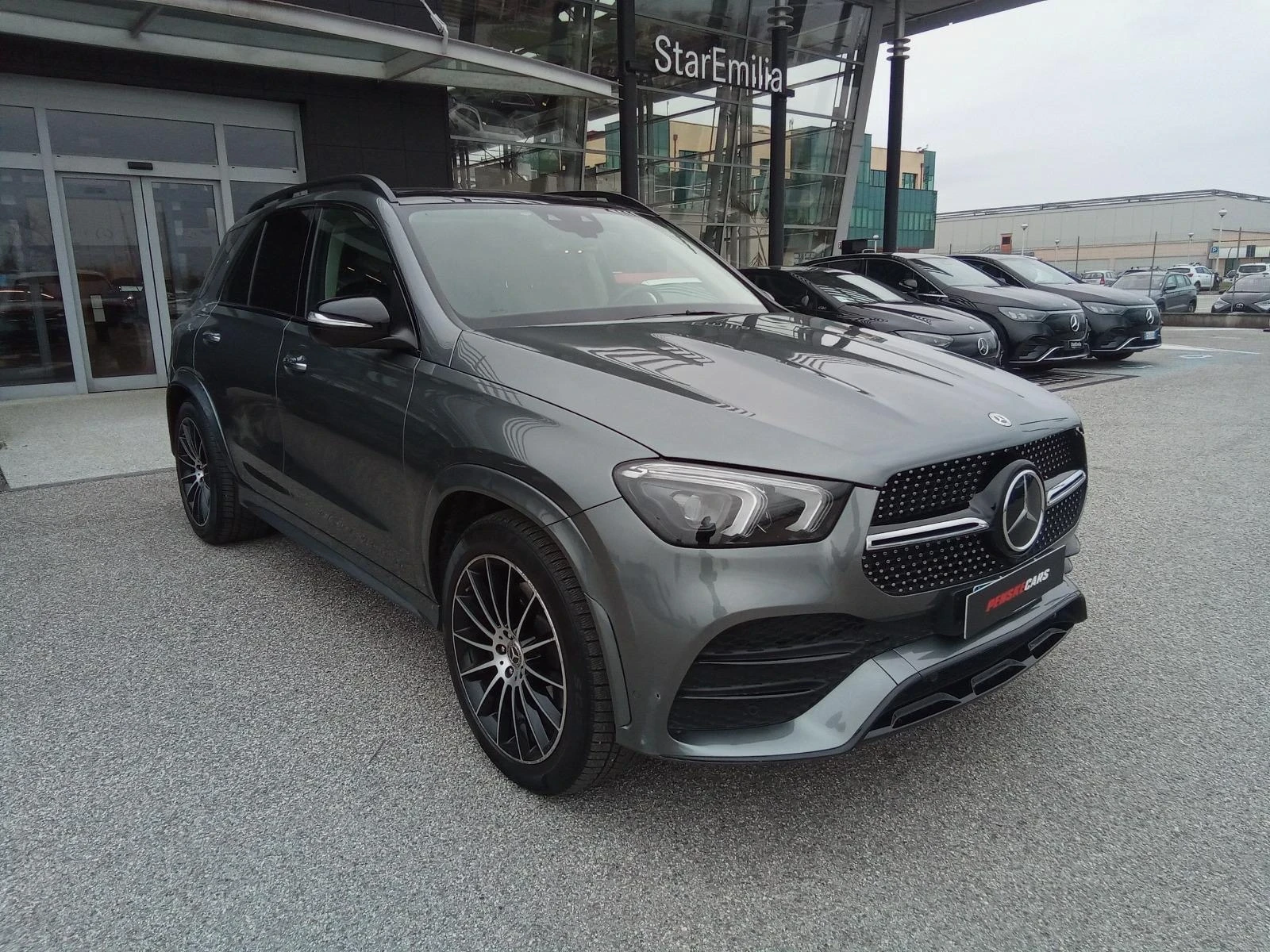 Mercedes-Benz GLE 400 (KATO НОВА)^(4-MATIC) - изображение 3