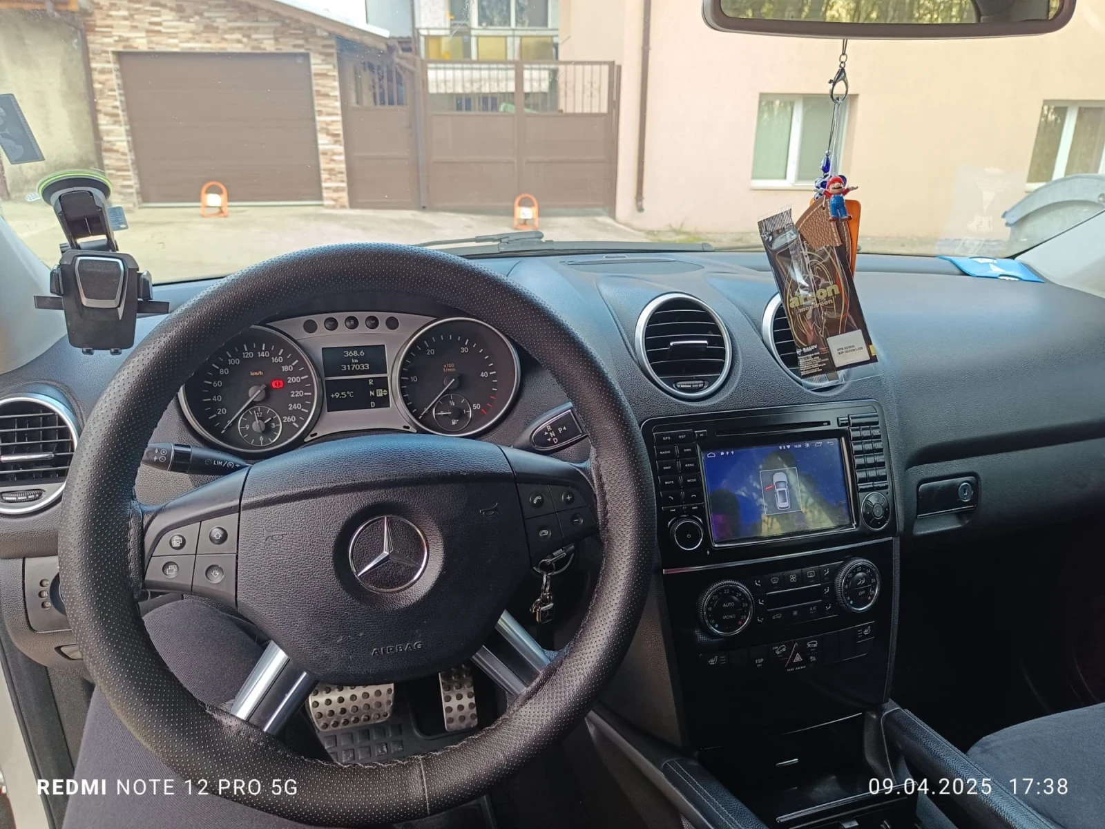 Mercedes-Benz GL 320  - изображение 8