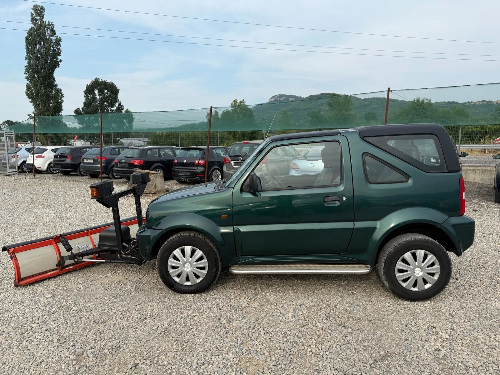 Suzuki Jimny 1.3i-80PS-СНЕГОРИН - изображение 8