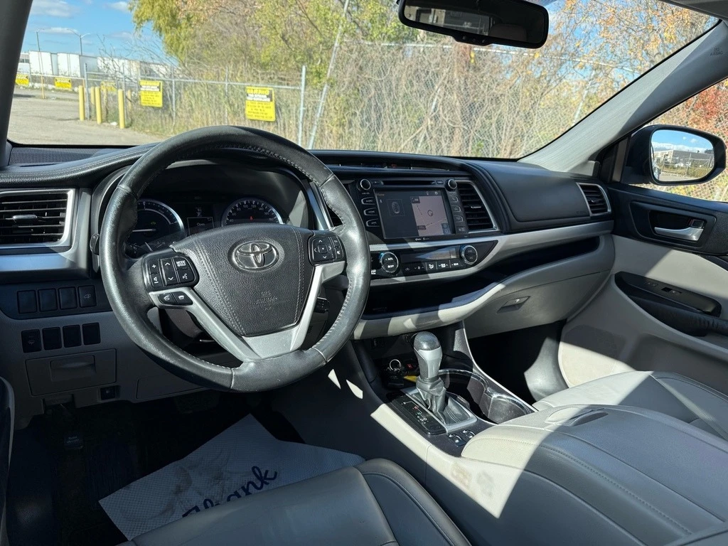 Toyota Highlander HYBRID XLE * * CARFAX * * АВТО КРЕДИТ * *  - изображение 9