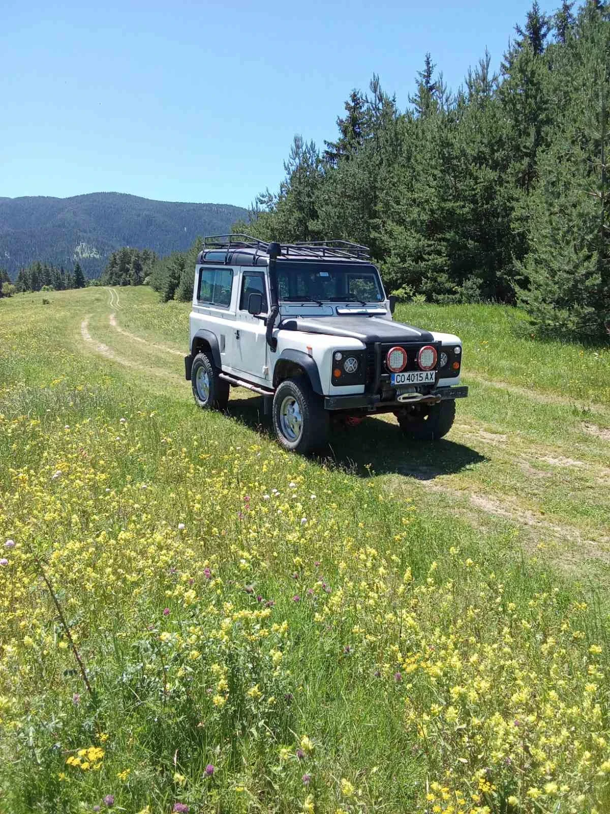 Land Rover Defender