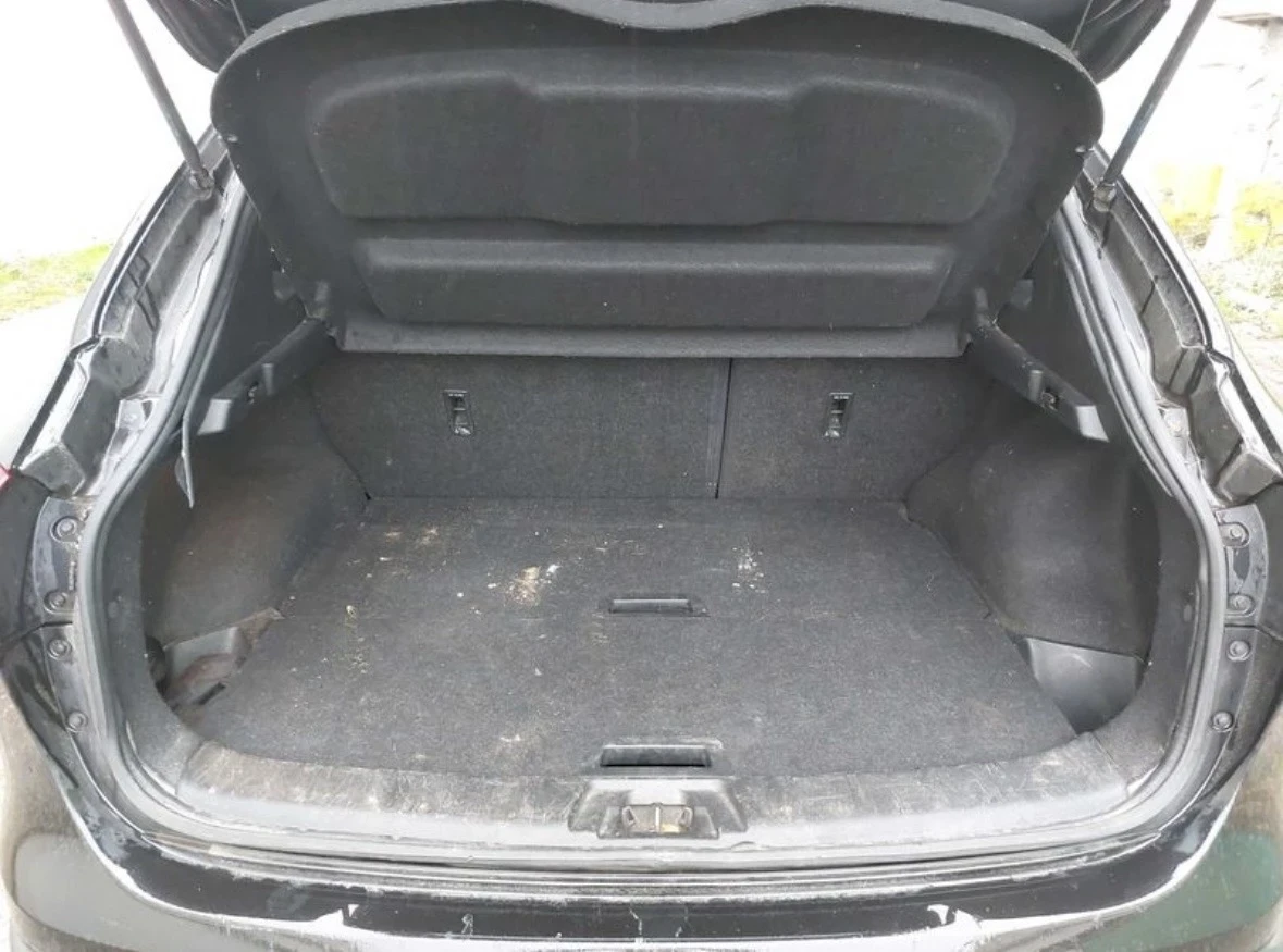 Nissan Qashqai 1.5 DCI Tekna , снимка 17 - Автомобили и джипове - 53771557