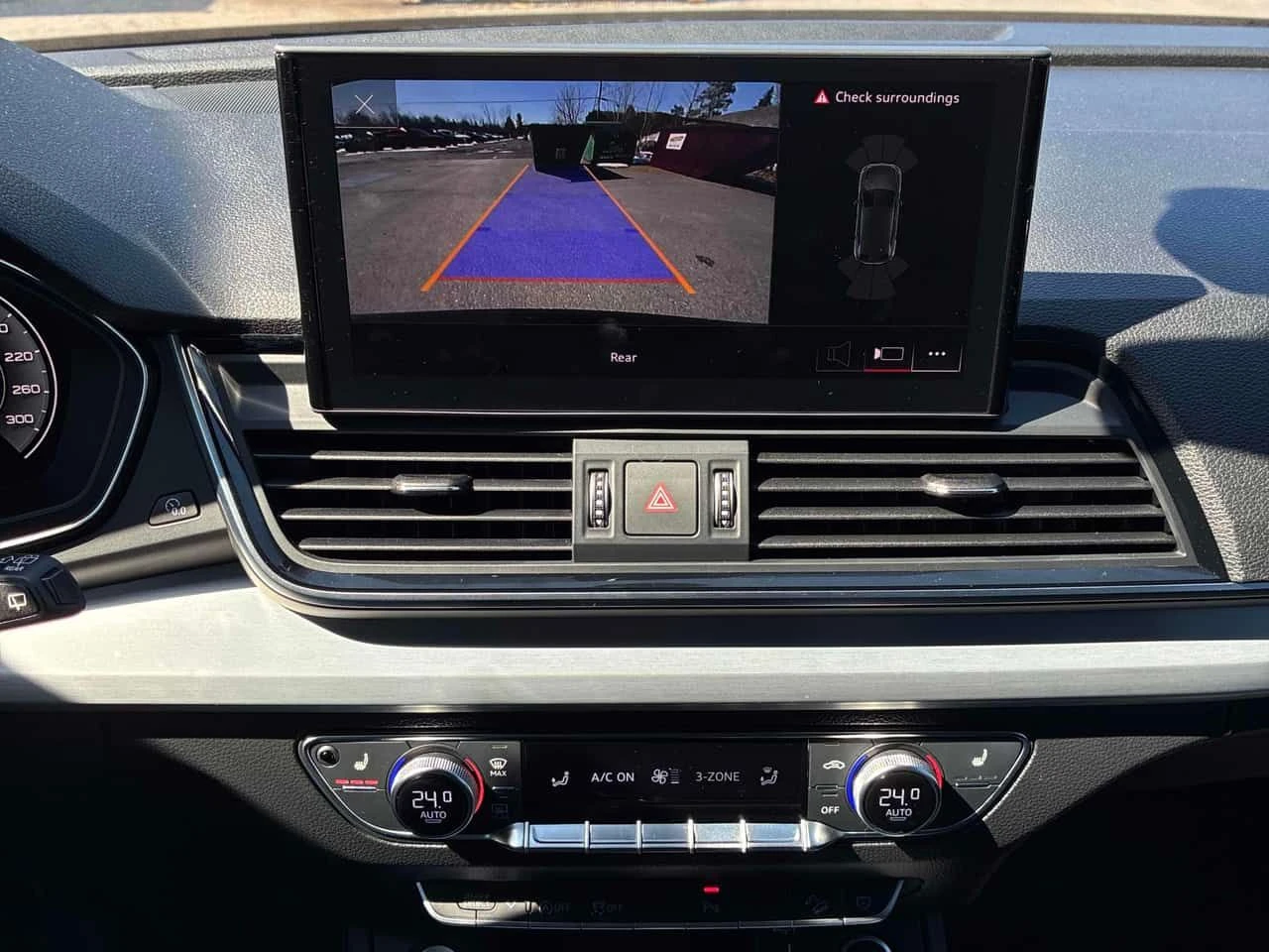 Audi Q5 * Progressiv * S-line* DISTRONIC* PANORAMA* , снимка 9 - Автомобили и джипове - 54001268